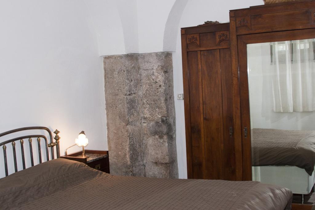Villa Palazzo D'Orsi Calvanico Camera foto